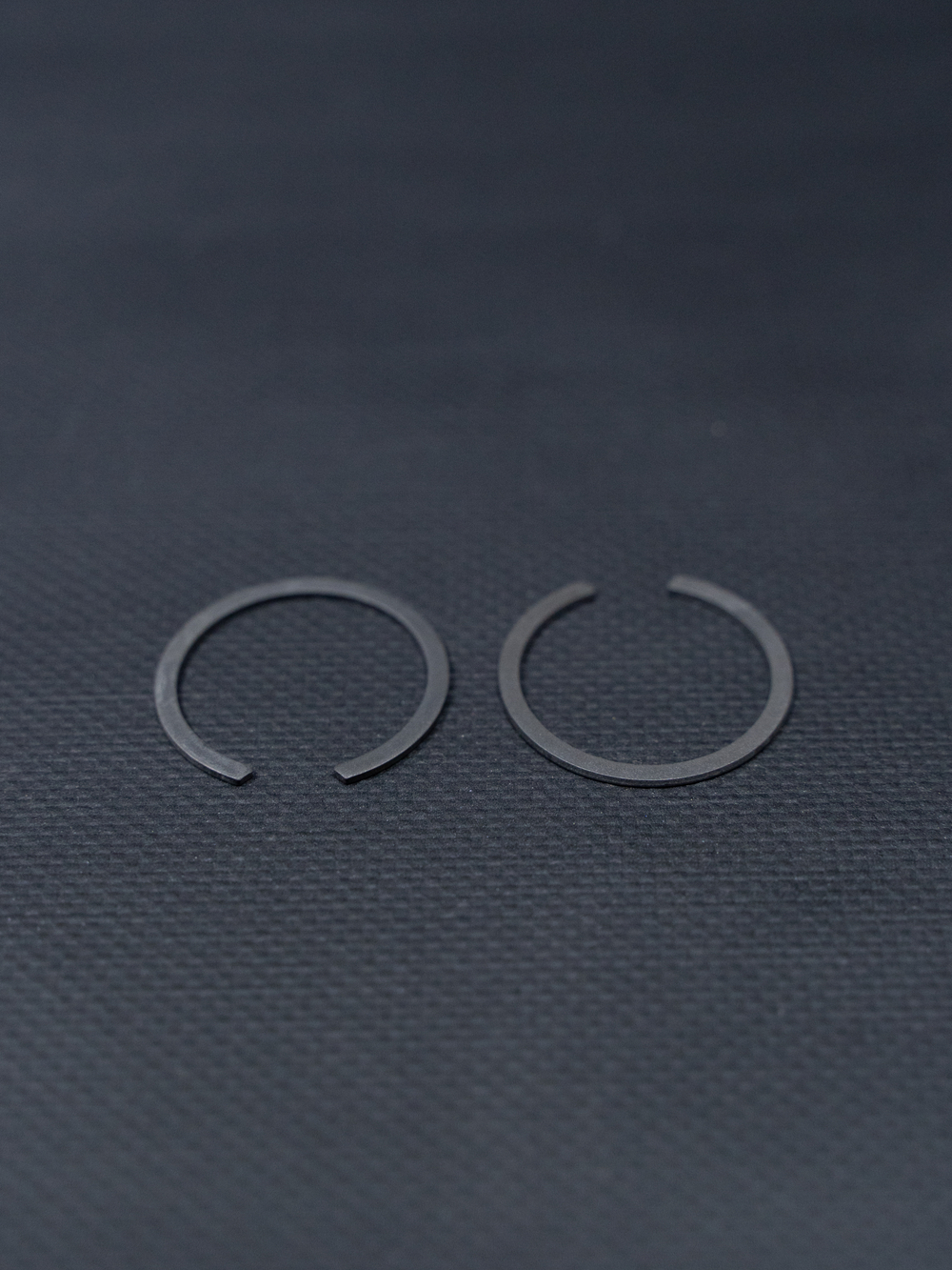 Стопорное кольцо 32