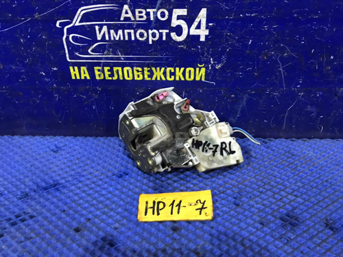 Замок двери задней левой NISSAN PRIMERA 1998