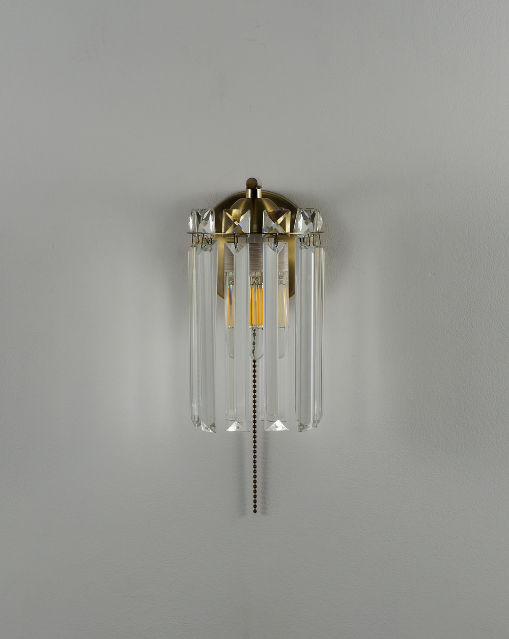 Бра Moderli V10750-1W Everly