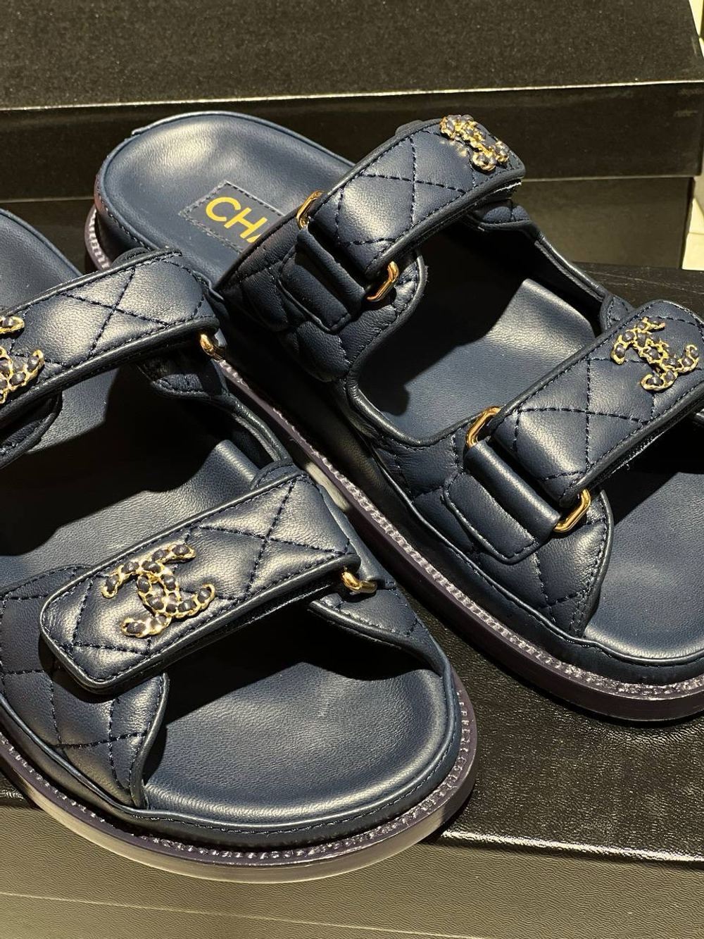 Сандалии Chanel