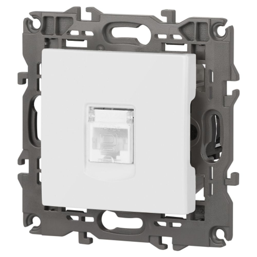 Розетка ЭРА Elegance 14-3107-01М RJ45, белый матовый