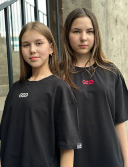Футболка Три шурупа SILVER small premium oversize