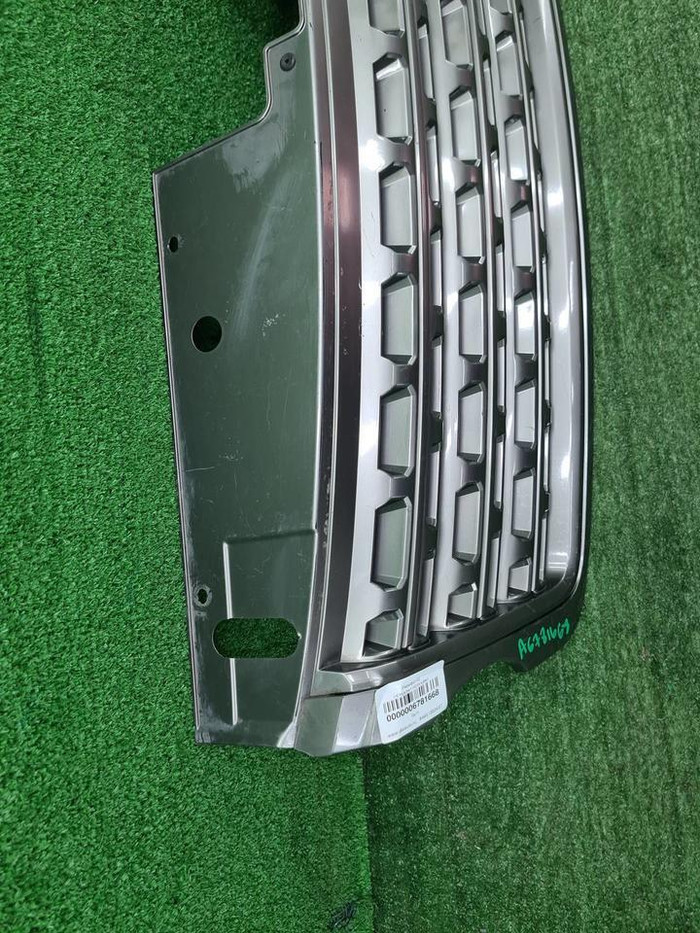 Решетка радиатора Range Rover Vogue 4 L405 (12-17)