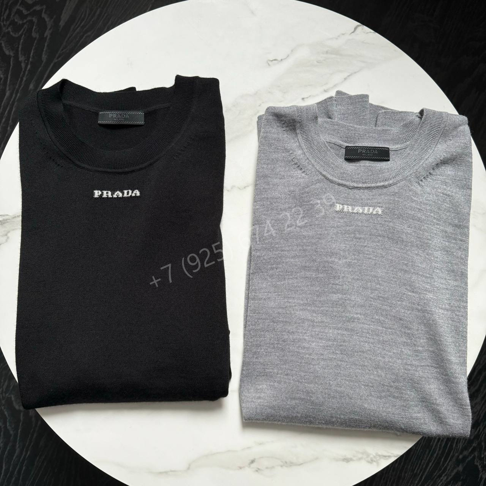 Футболка Prada