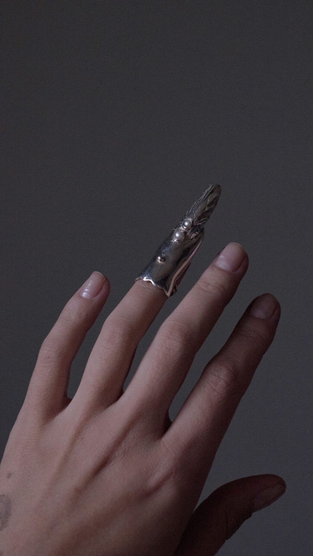 Кольцо палец с жемчугом