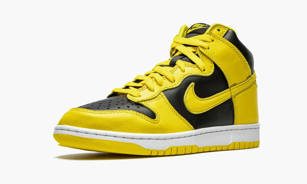 Nike Dunk High SP "Varsity Maize"