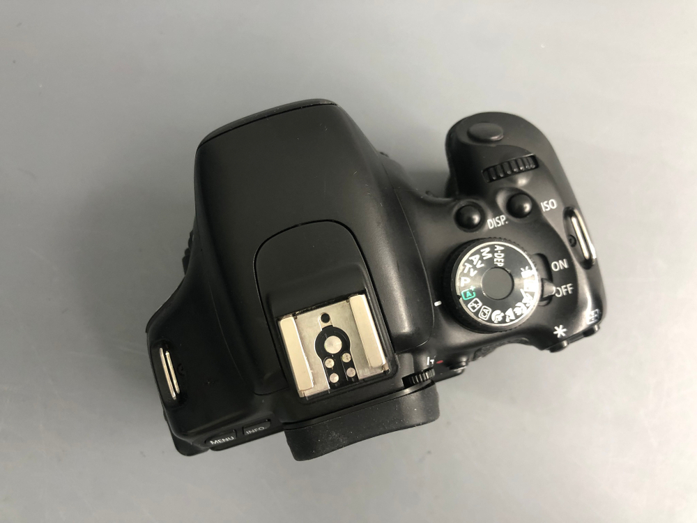 Canon EOS 600D (34.000 кадров)