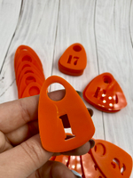 Номерки прорезные 40х56мм