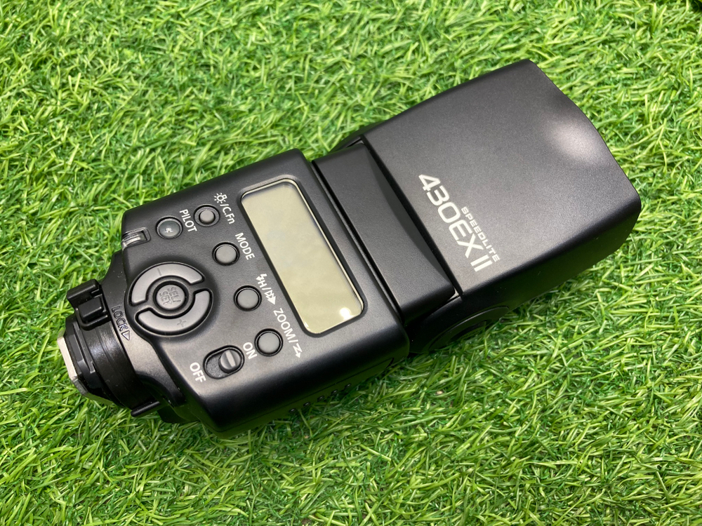 Canon Speedlite 430EX II