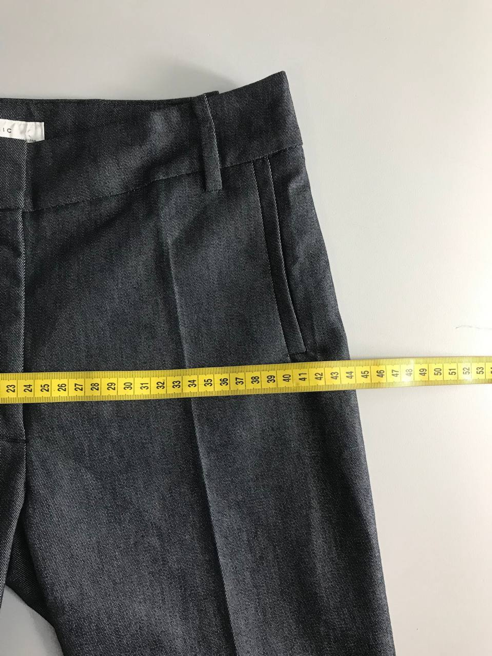 Брюки Zara обтягивающего кроя, маркировка 36, визуально на 42 размер