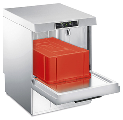 Посудомоечная машина с фронтальной загрузкой SMEG Professional UD526DS
