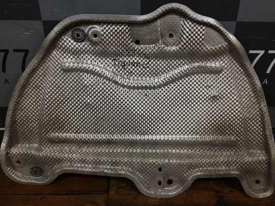 Экран тепловой Skoda Kodiaq 16-нв Б/У Оригинал 5QF825701D