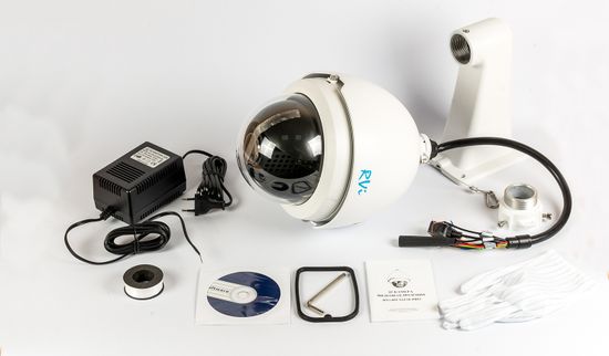 Скоростная купольная IP-камера видеонаблюдения RVi-IPC62Z30-PRO (4.3-129 мм)