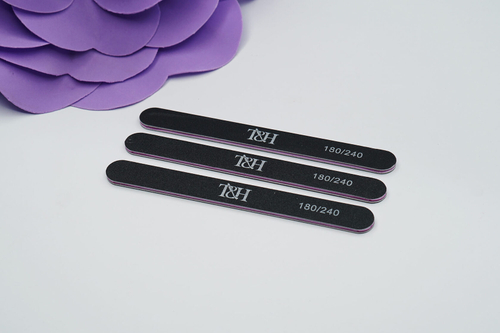 Пилка для ногтей T&H 180/240 Черная