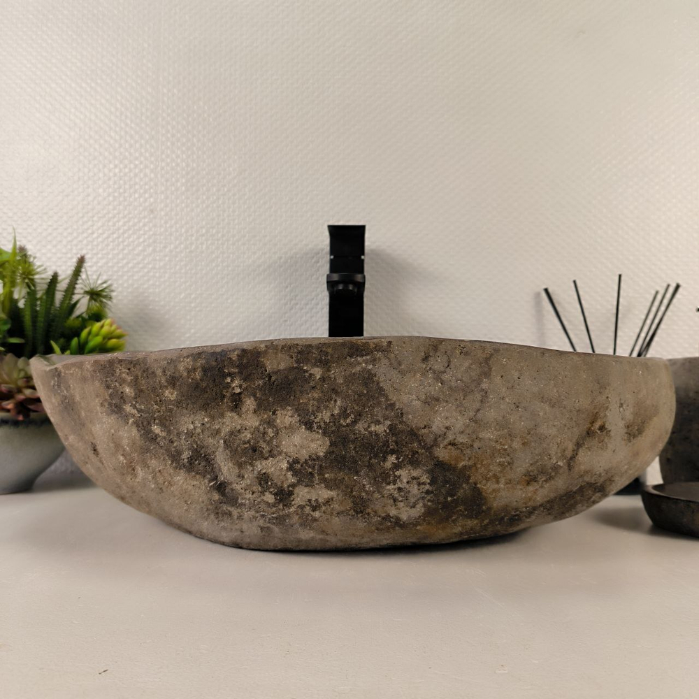 Раковина из речного камня RS-65197 54*39*15 0861