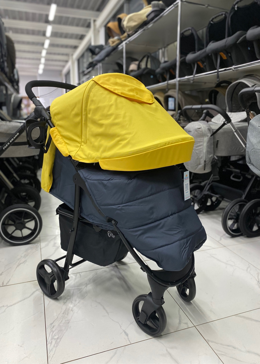 Коляска детская RANT basic "KIRA" RA090 Yellow