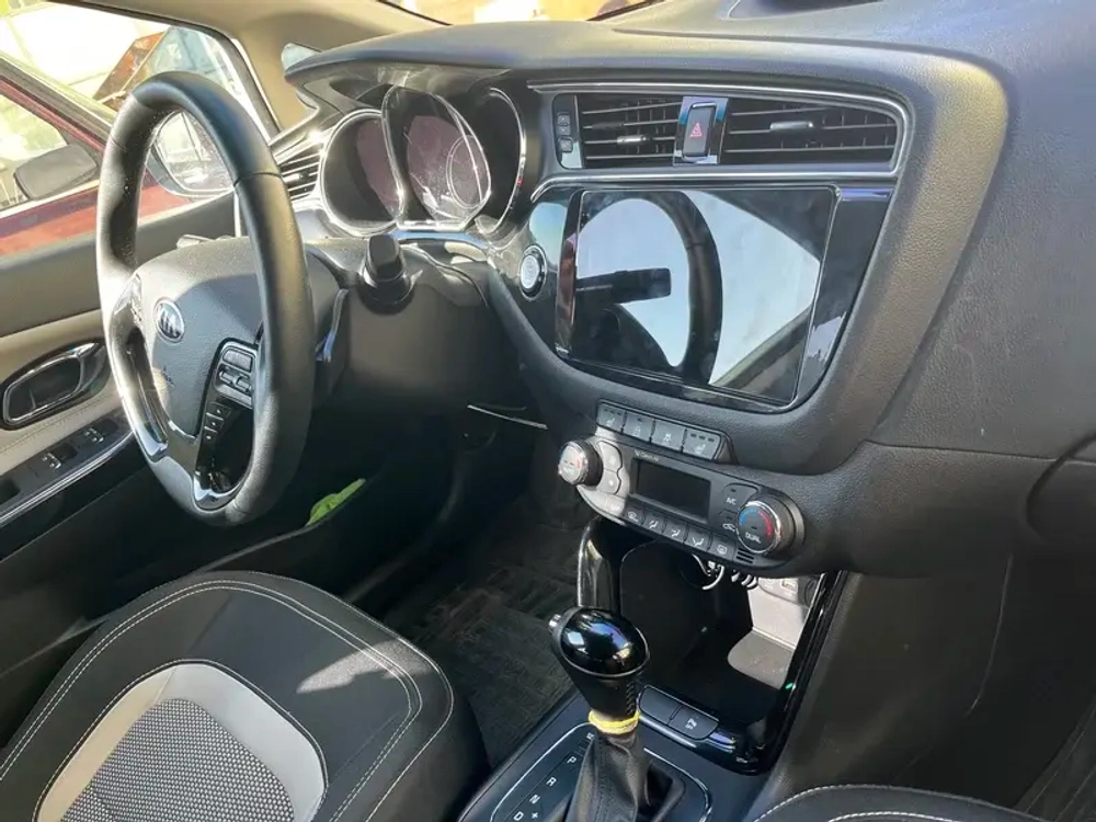 Магнитола для KIA Ceed 2 (JD) 2012-2018 (рамка глянцевая) - Teyes SPRO+ Android 10, ТОП процессор, 4-32, SIM-слот