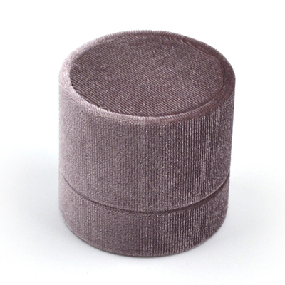 Футляр ДЫМЧАТЫЙ пластиковый с оклейкой, серия "ОКРУЖНОСТИ", 52х52х48 мм