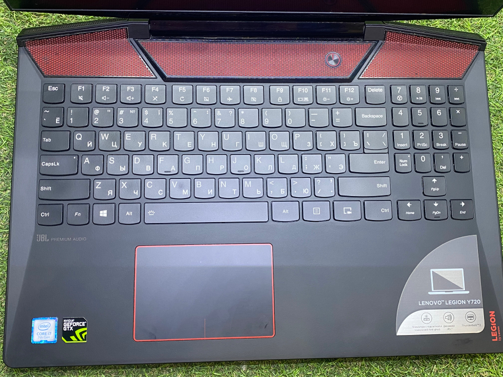 Игровой Lenovo i7-7/16Gb/GTX 1060 6Gb/FHD/Legion Y720-15IKB 80VR008ARK/Windows 10