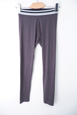 Брюки H&M трикотажные 42 размер