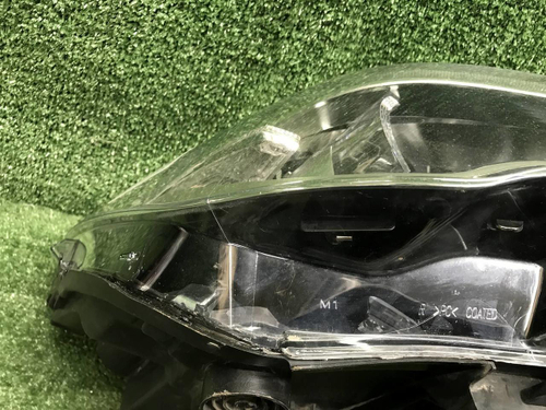 Битая Фара правая BMW X1 F48 (2015-2019) LED