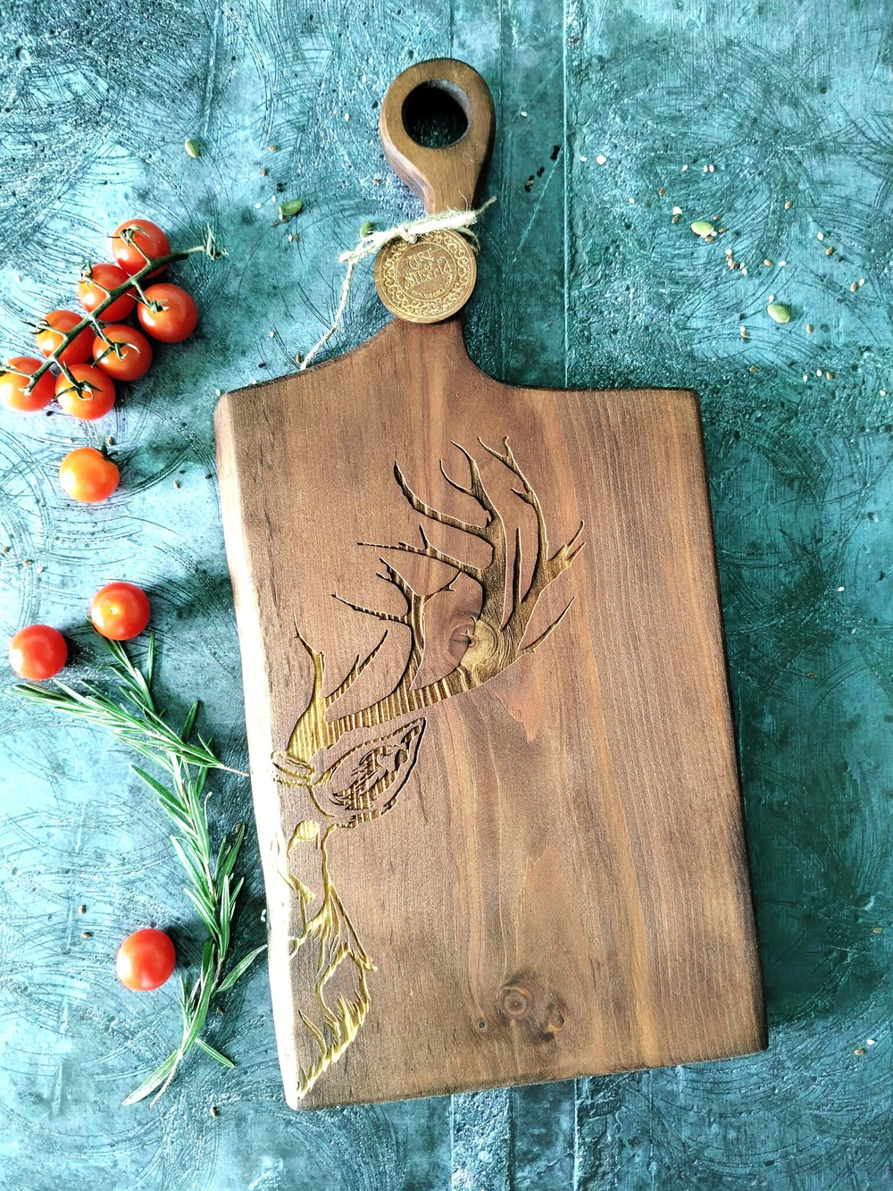 Разделочная доска из спила Сибирского кедра