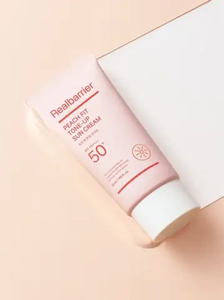 Real Barrier Тонирующий солнцезащитный крем SPF50 Peach Fit Tone-Up Sun Cream 50 мл