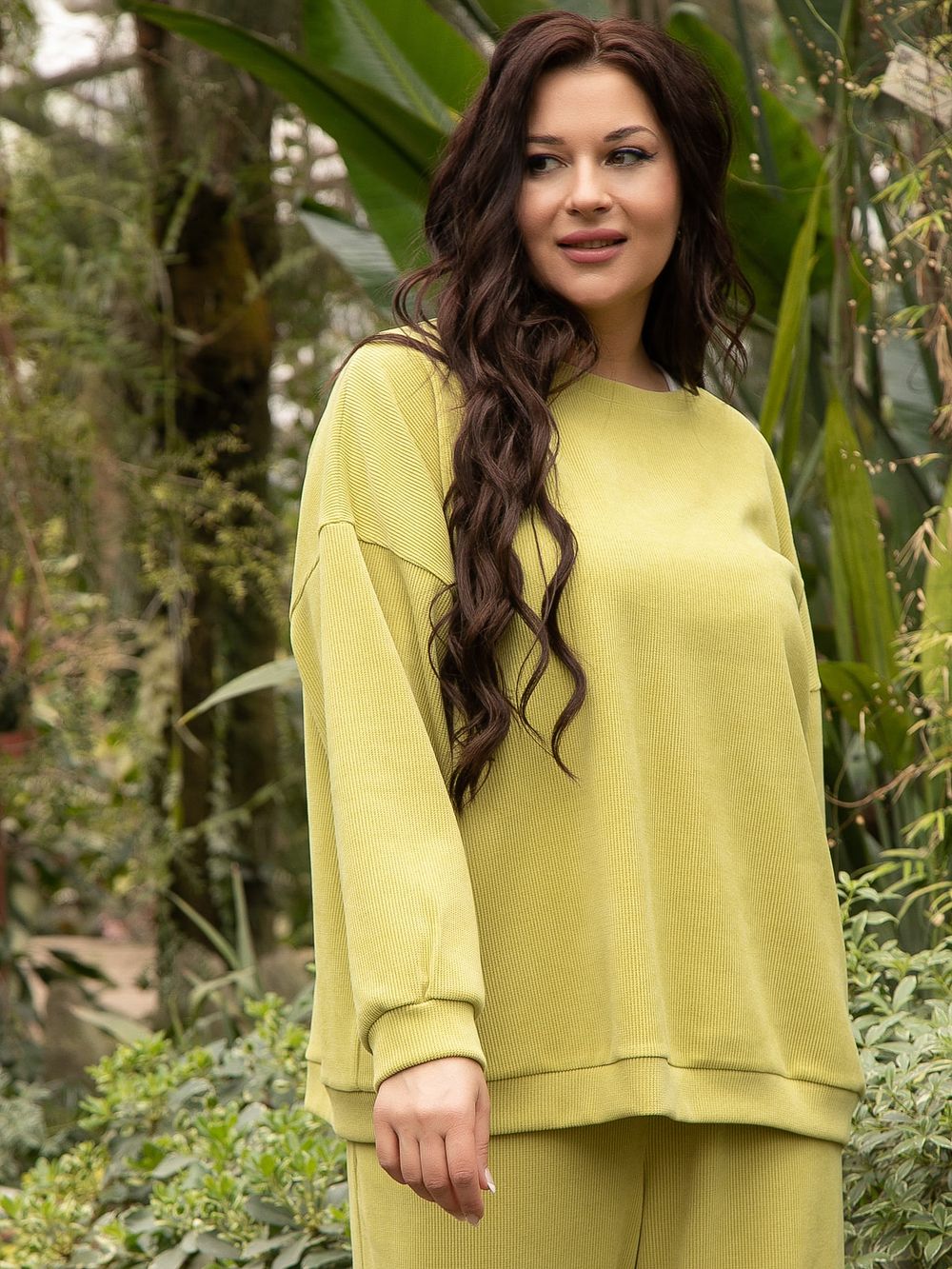 Костюм Августа ХИТ (зеленое яблоко) К15546-5М LT Collection