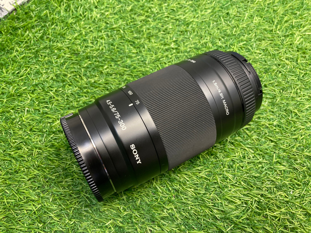 Sony 75-300mm 4.5-5.6