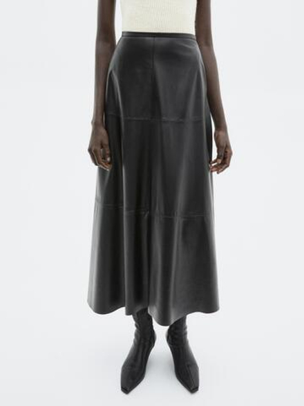 Massimo Dutti Длинная расклешенная юбка из кожи наппа - Limited Edition, черный