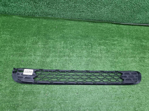 Решетка переднего бампера Mini Hatch F56 (13-18)