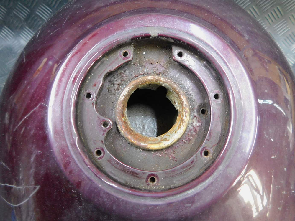 Бак топливный Kawasaki ZZR 400 98 053041