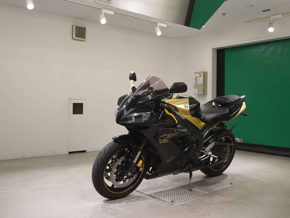 Yamaha YZF-R1 2005