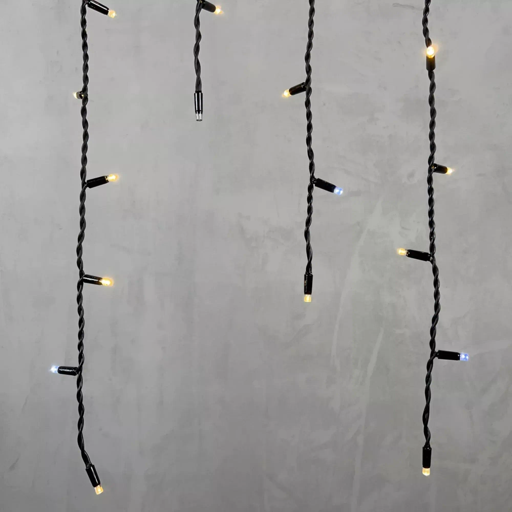 Светодиодная бахрома с колпачком 3,2*0,9 м., 168 теплых белых LED ламп, мерцание, каучуковый черный провод, LTC (LL168BLW-1-2WW)