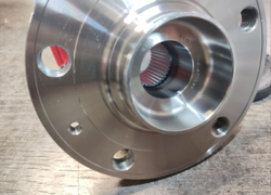 Подшипник ступицы в сборе VAG 713610980 85мм