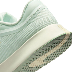 Теннисные кроссовки Nike Zoom Vapor Pro 3 - barely green/coconut milk sea glass