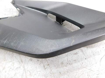 Пластик боковой левый Honda NC750X RH09 83611-MKW-D00