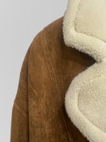 Дубленка Miss Diva 50399 замшевая с большими карманами