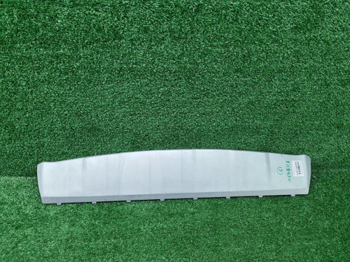 Накладка переднего бампера Geely Atlas Pro (21-нв)