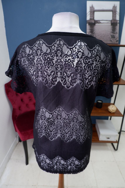 Блузка черная с кружевом 48-50 размер