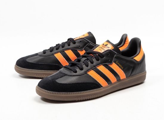 Кроссовки Adidas Samba Black/Orange