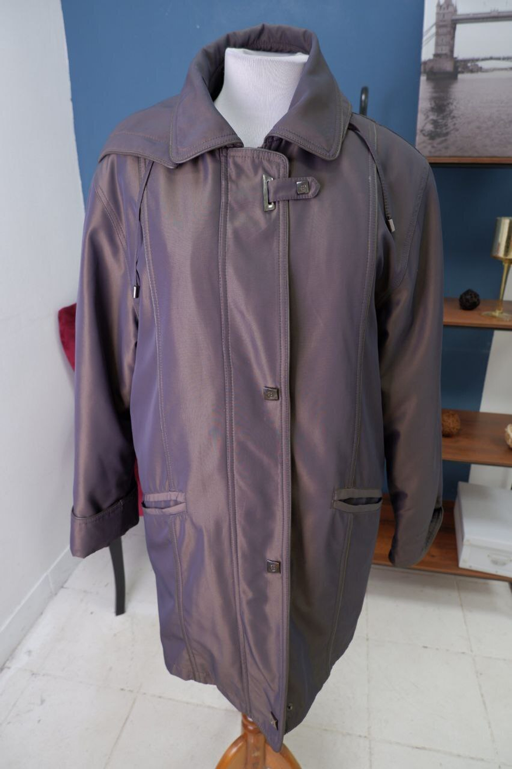 Куртка Maxime переливающаяся 48 размер