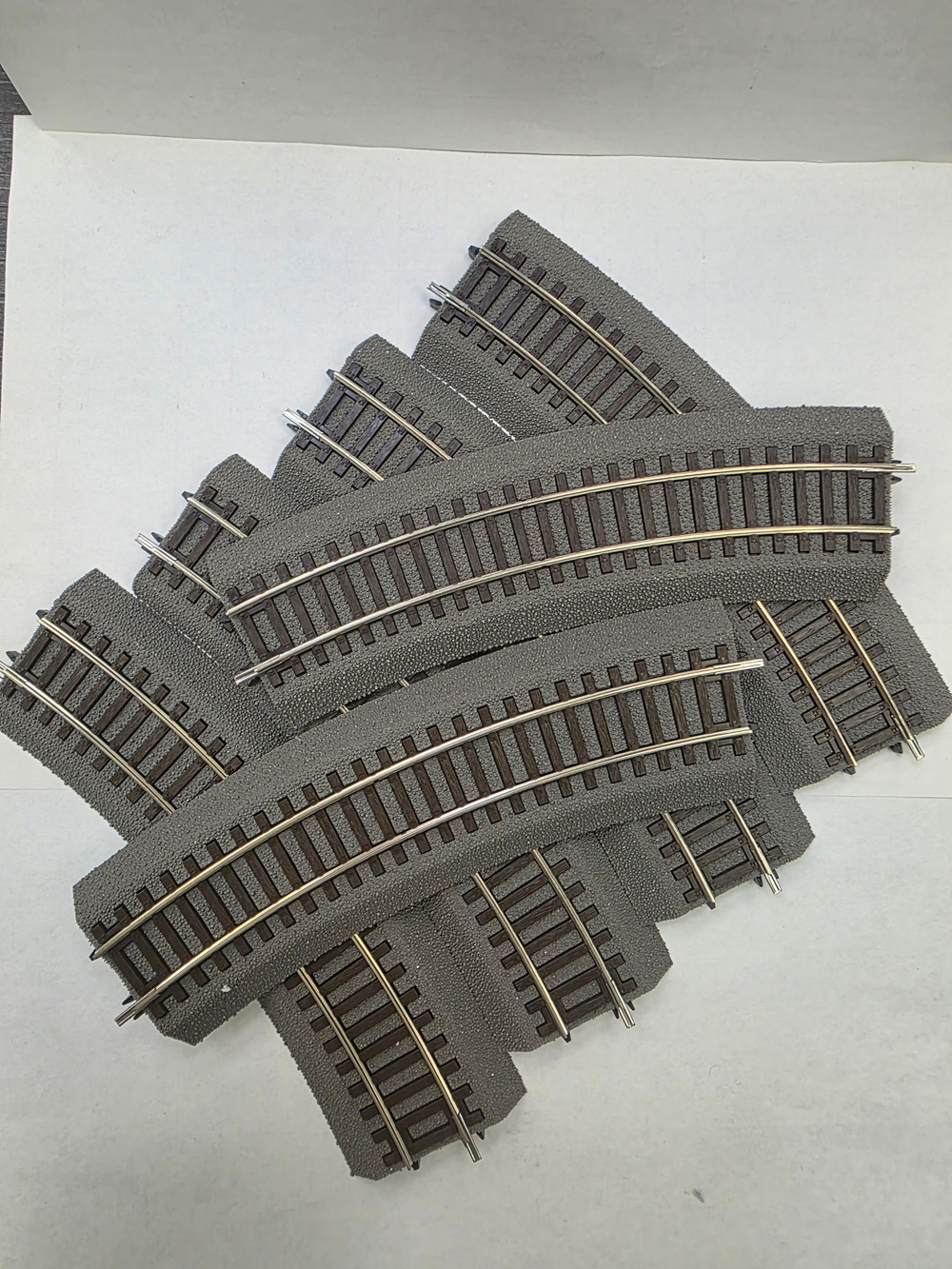 Набор радиусный рельс R2 - 6 шт., R358 мм (рез. баласт) Roco
