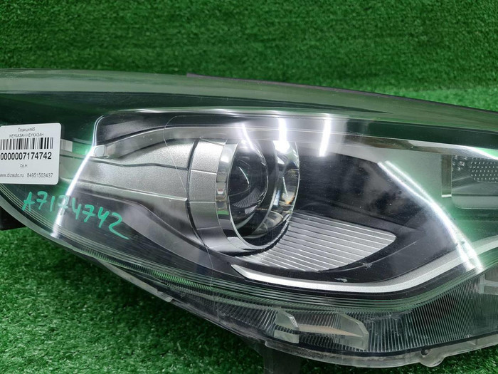 Фара правая Faw Besturn X80 (2018-2022) галоген