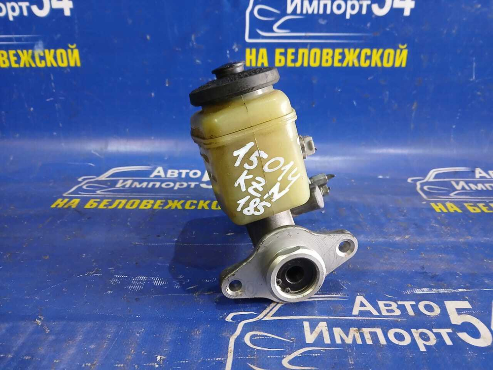 Главный тормозной цилиндр TOYOTA HILUX SURF 1995-2002