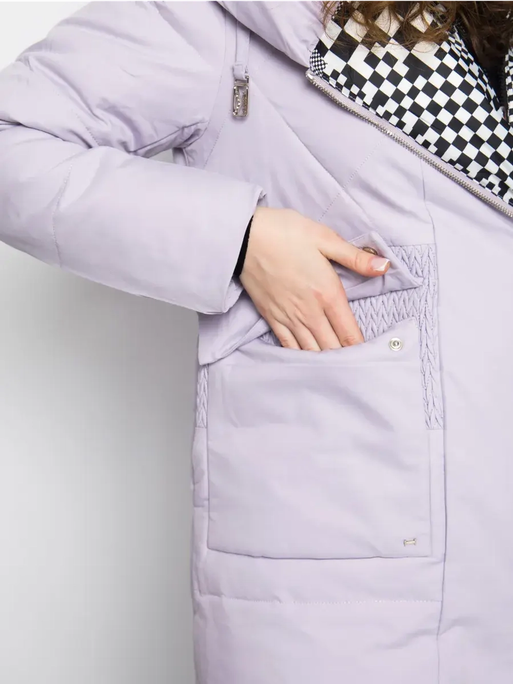 Куртка зимняя удлиненная с капюшоном