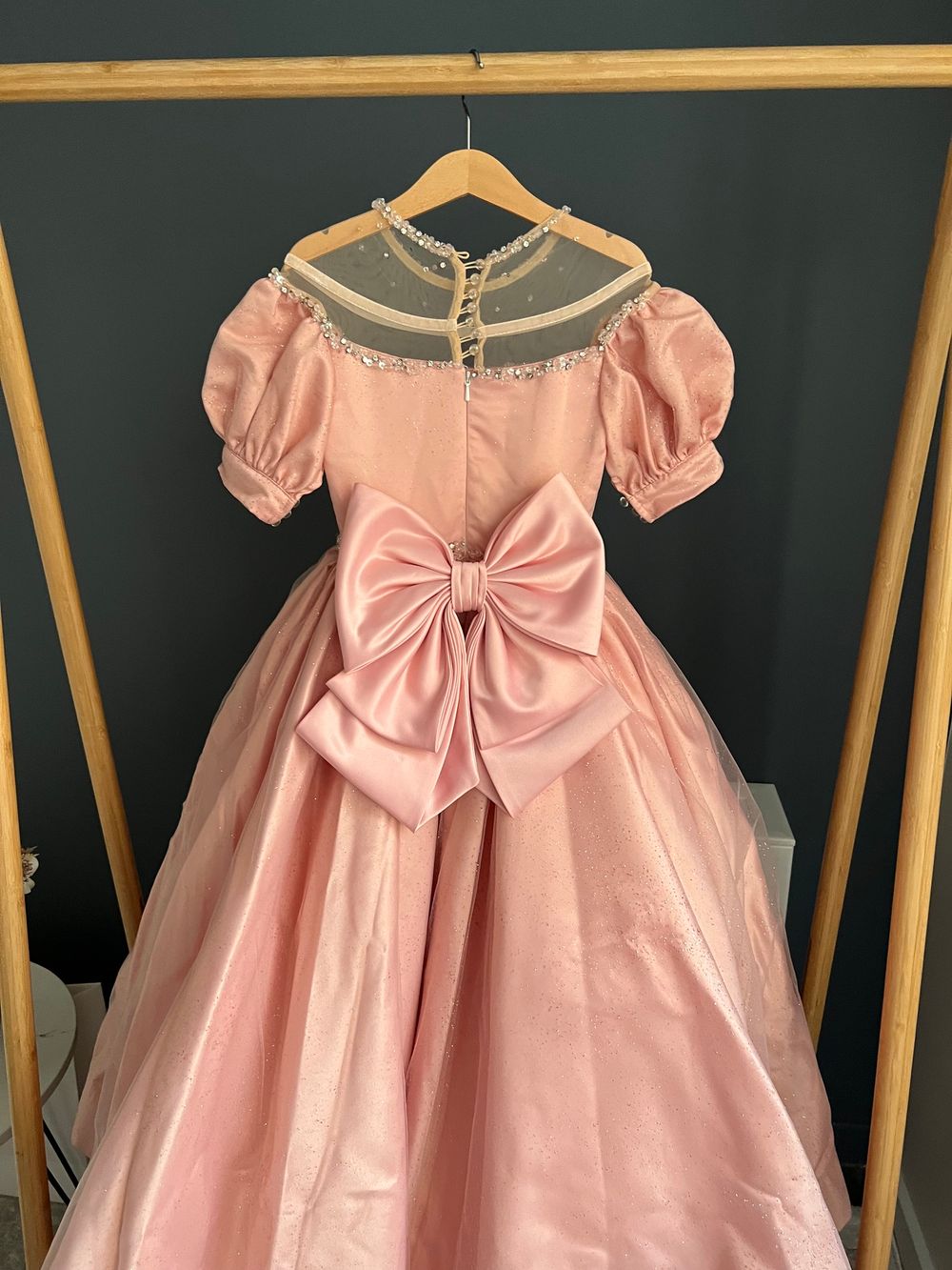 Нарядное пышное платье Pentelei, 116