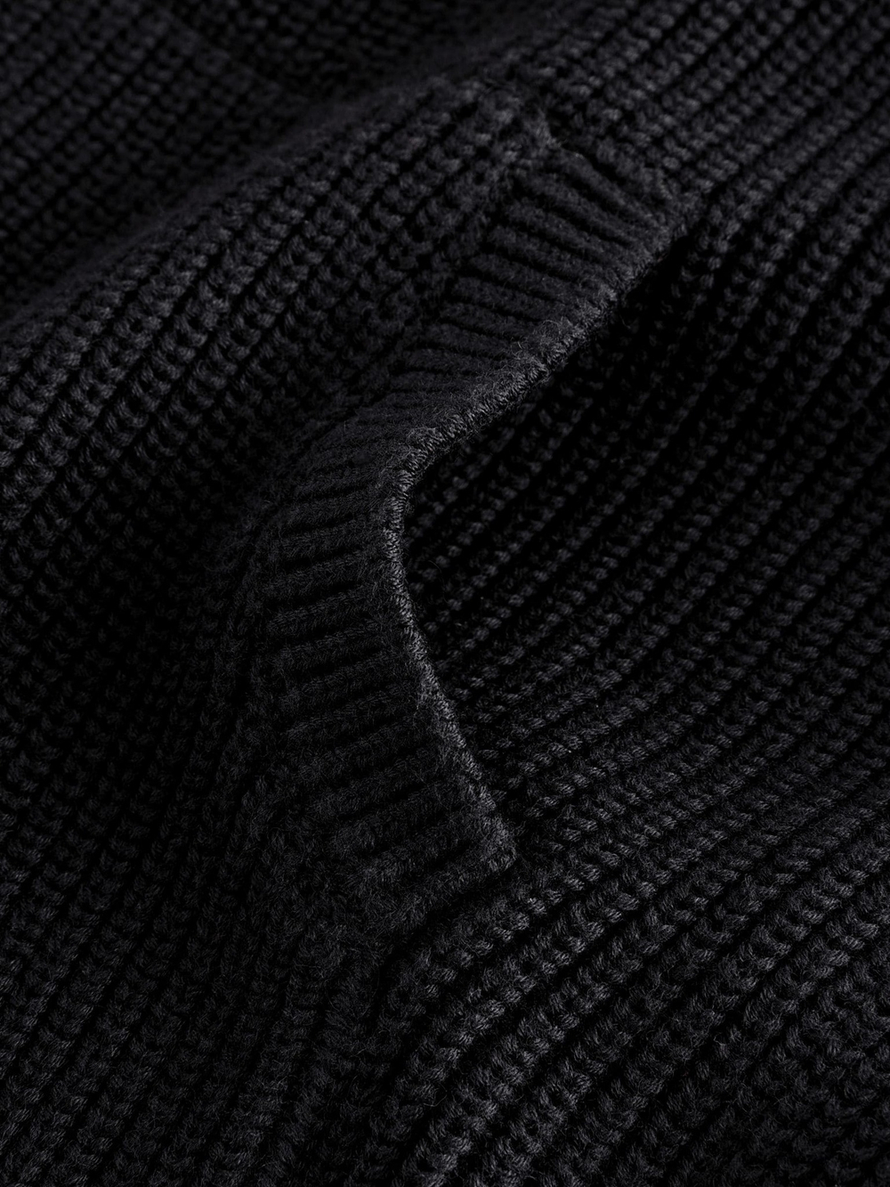 Жилет вязаный на молнии для мальчика Next K84-095, Черный