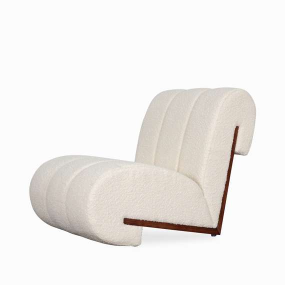 Лаунж-кресло Mesnil, молочное букле