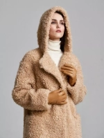 Шуба из овечьей шерсти чебурашка тедди, бежевая, SilverFox